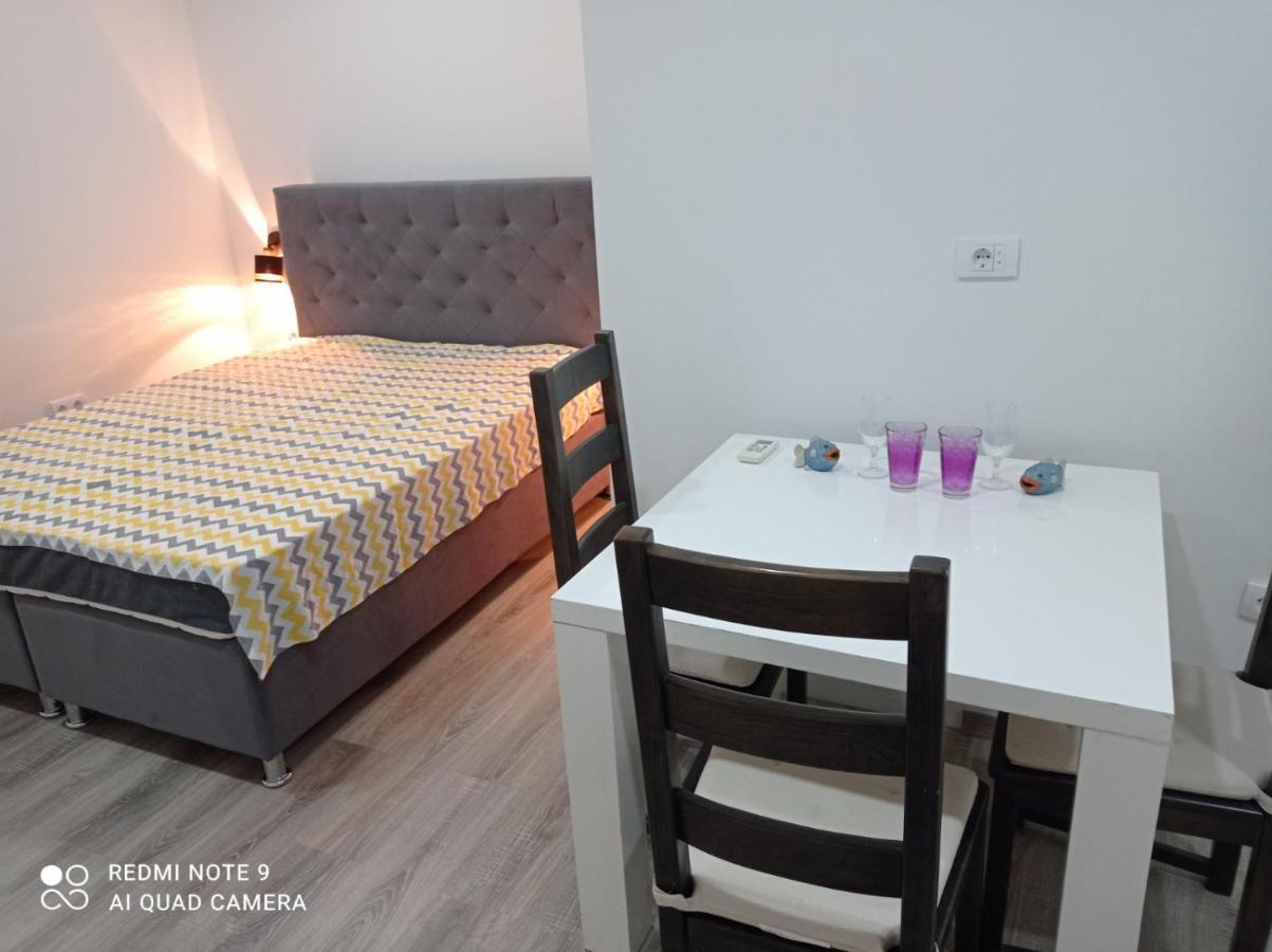 Apartamento Mars Banja Luka Exterior foto